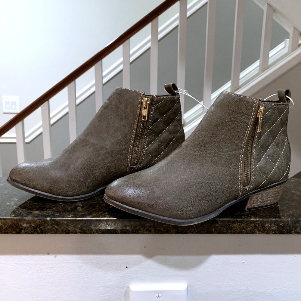 Mossimo Taupe Zip-Up Ankle Boots NEW with Tags